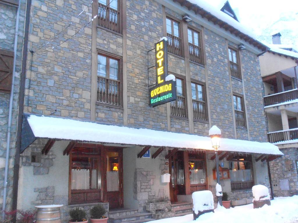 Hotel Avenida Benasque Exterior foto